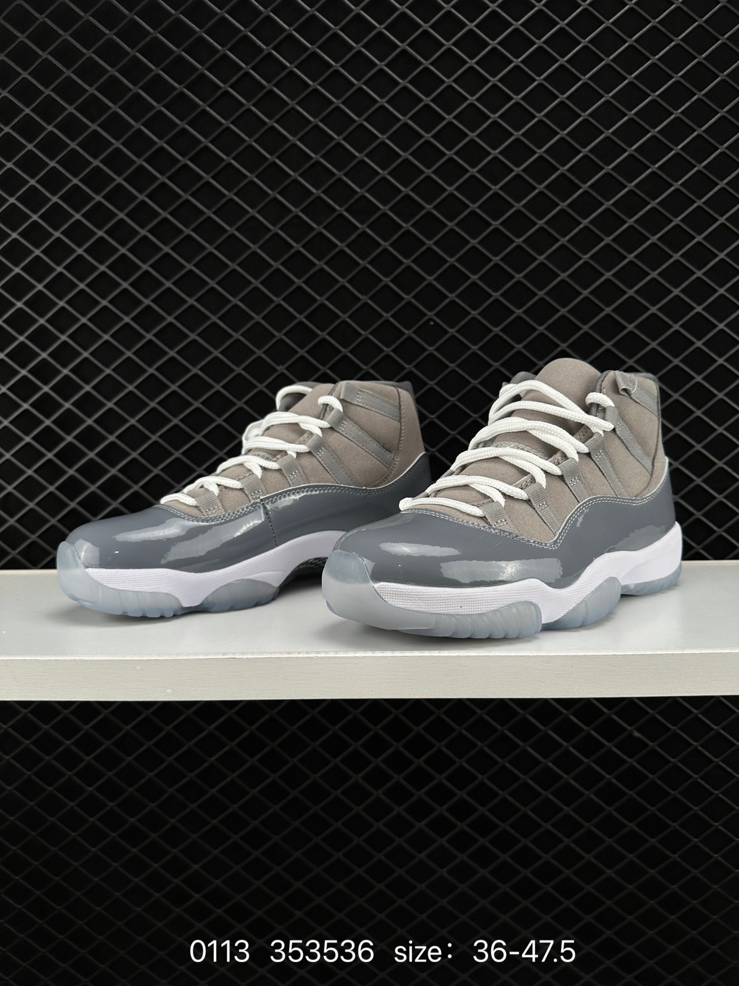 Nike Air Jordan 11 Retro Low LE